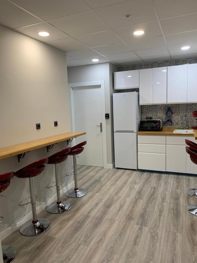 Cv33 Ostatua Hotel Bilbao Kültér fotó