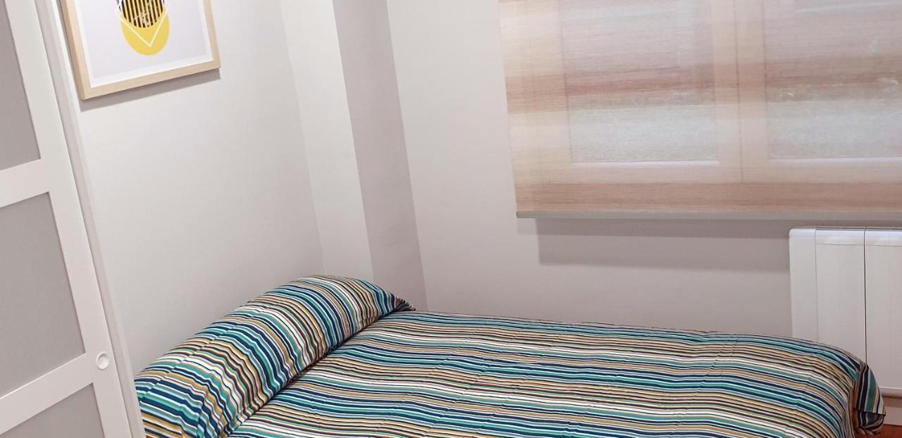 Cv33 Ostatua Hotel Bilbao Kültér fotó