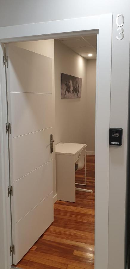 Cv33 Ostatua Hotel Bilbao Kültér fotó