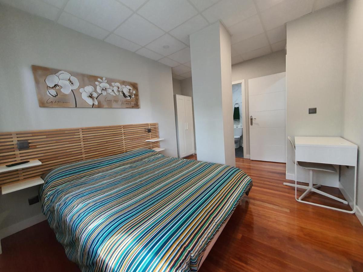 Cv33 Ostatua Hotel Bilbao Kültér fotó