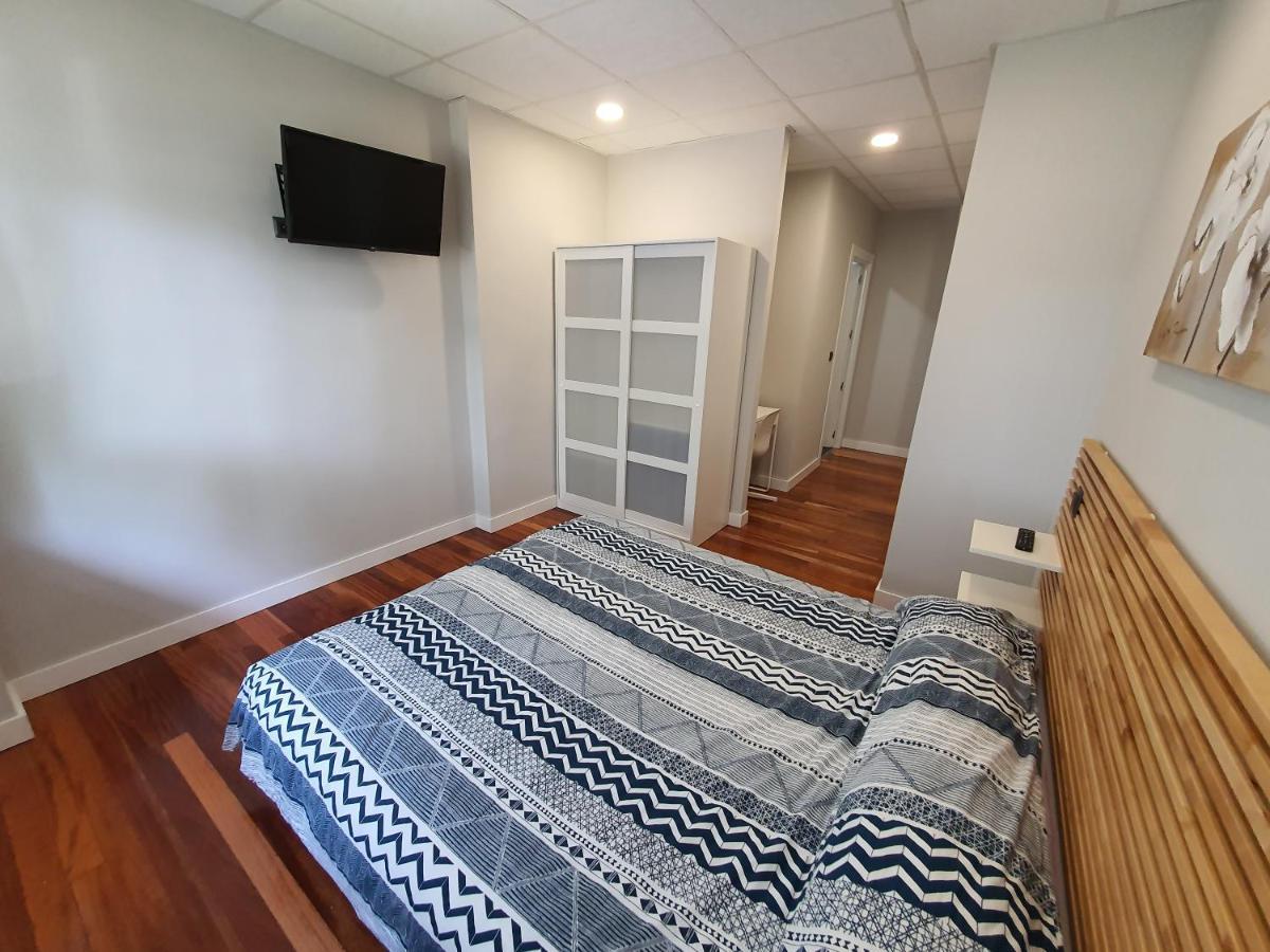 Cv33 Ostatua Hotel Bilbao Kültér fotó